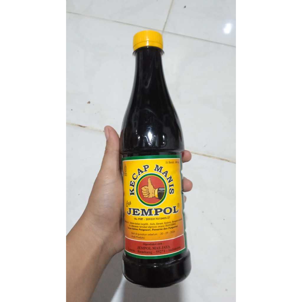 

Kecap Manis Cap Jempol Khas Lasem (Botol Plastik) isi 600ml