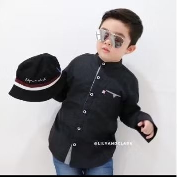 KEMEJA PANJANG ANAK WARNA HITAM BAHAN ADEM BY LILY AND CLARK