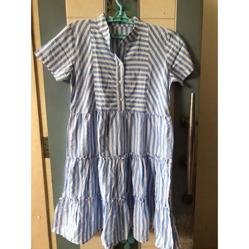 Dress wanita like new