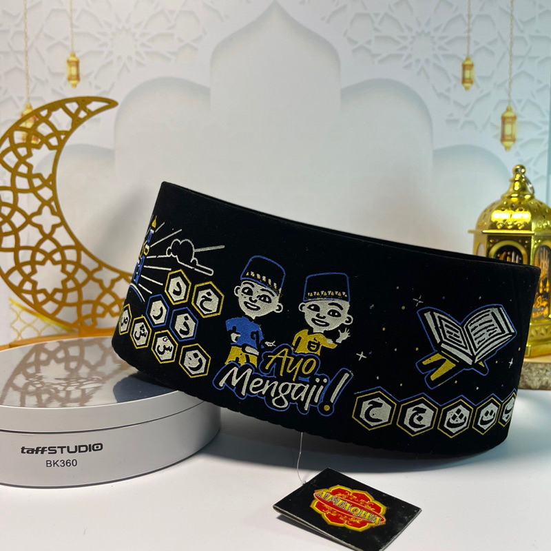 SONGKOK AT-TAQWA MOTIF UPIN IPIN PECI HITAM