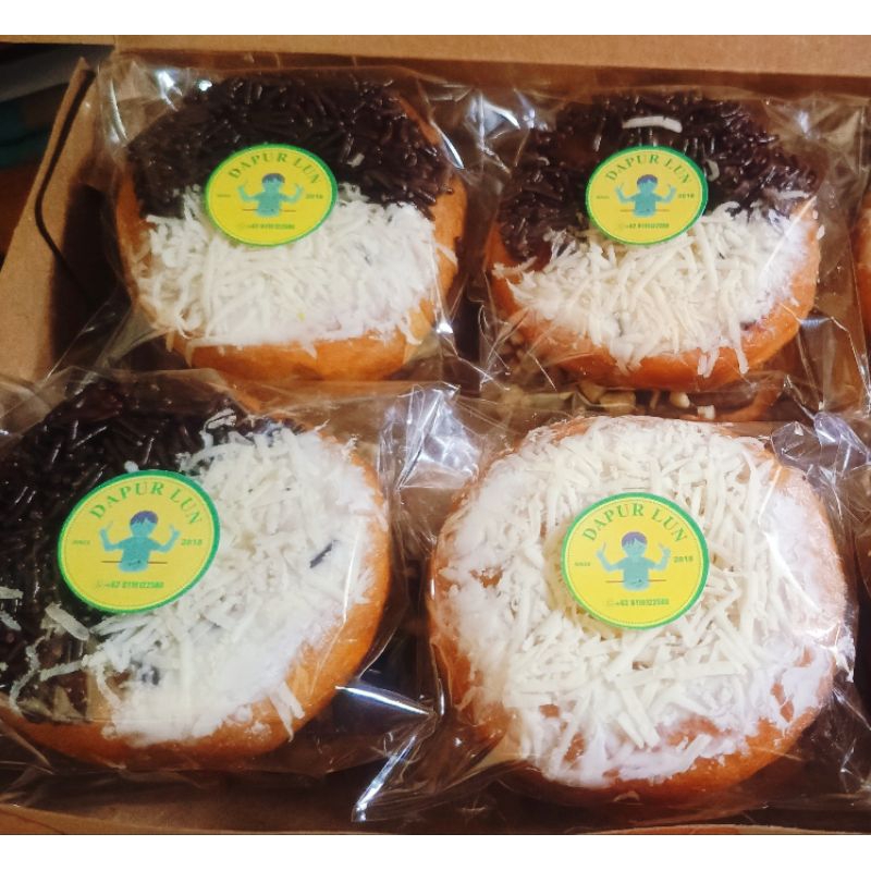 

Donat Kampung Dapur LUN Enak Manisnya Pas isi 12, isi 6 Fresh Homemade