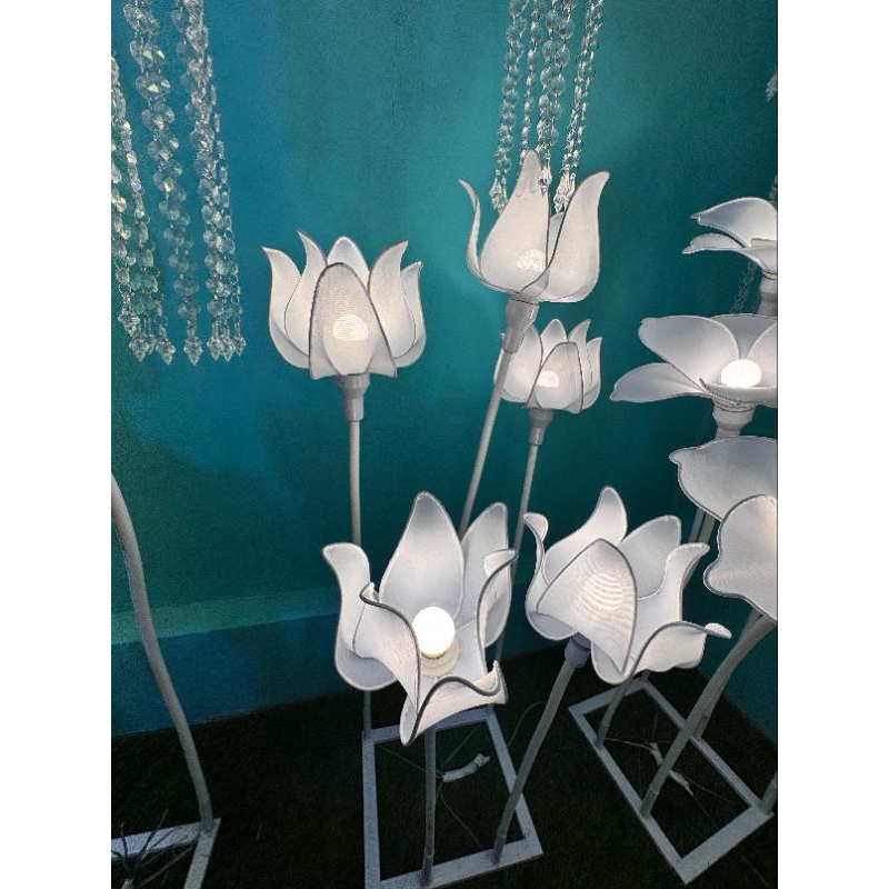 LAMPU STANDING BUNGA MAWAR ,