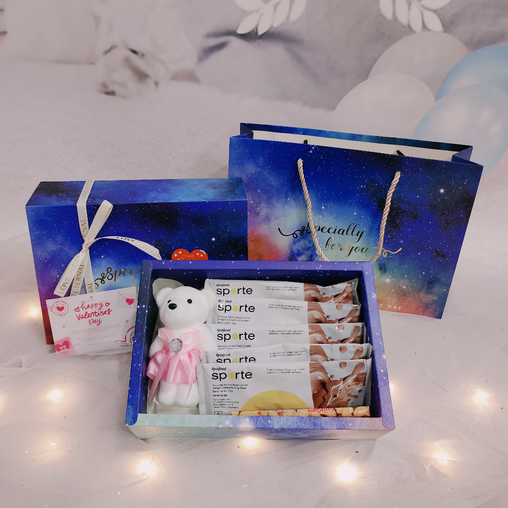 

HER GIFT - Hampers Realfood Edisi Valentine / Kado Premium Walet Jelly