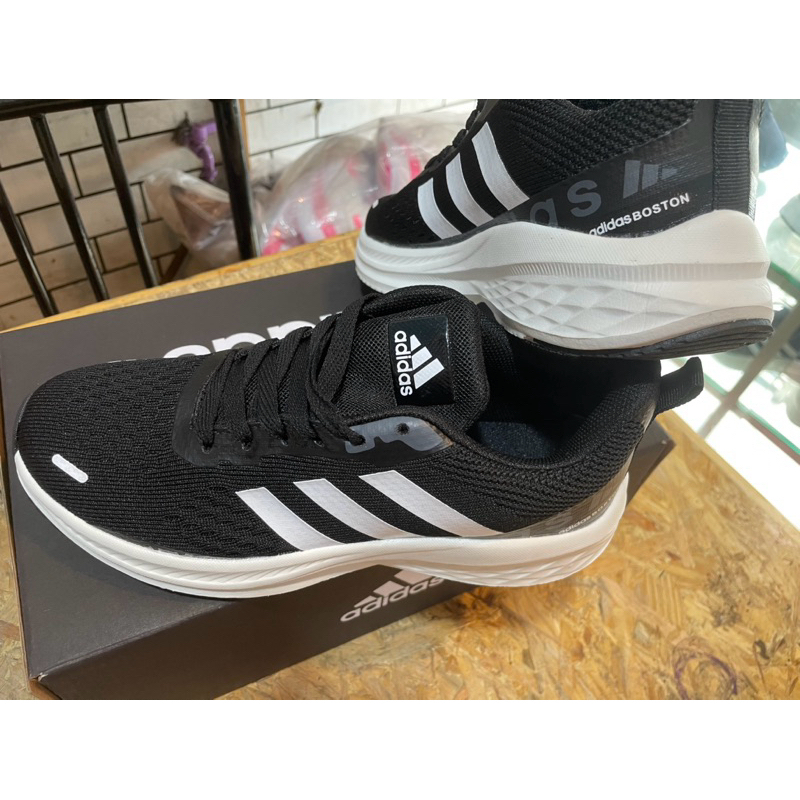 sale termurah Adidas boston running shoes  hitam putih  navy