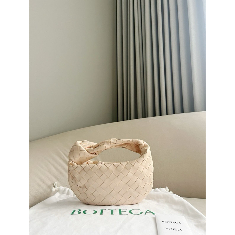 BOTTEGA AUTH PRELOVED