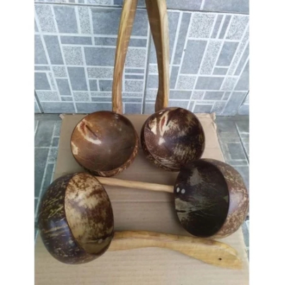 

Gayung Siwur Batok Kelapa Tradisional