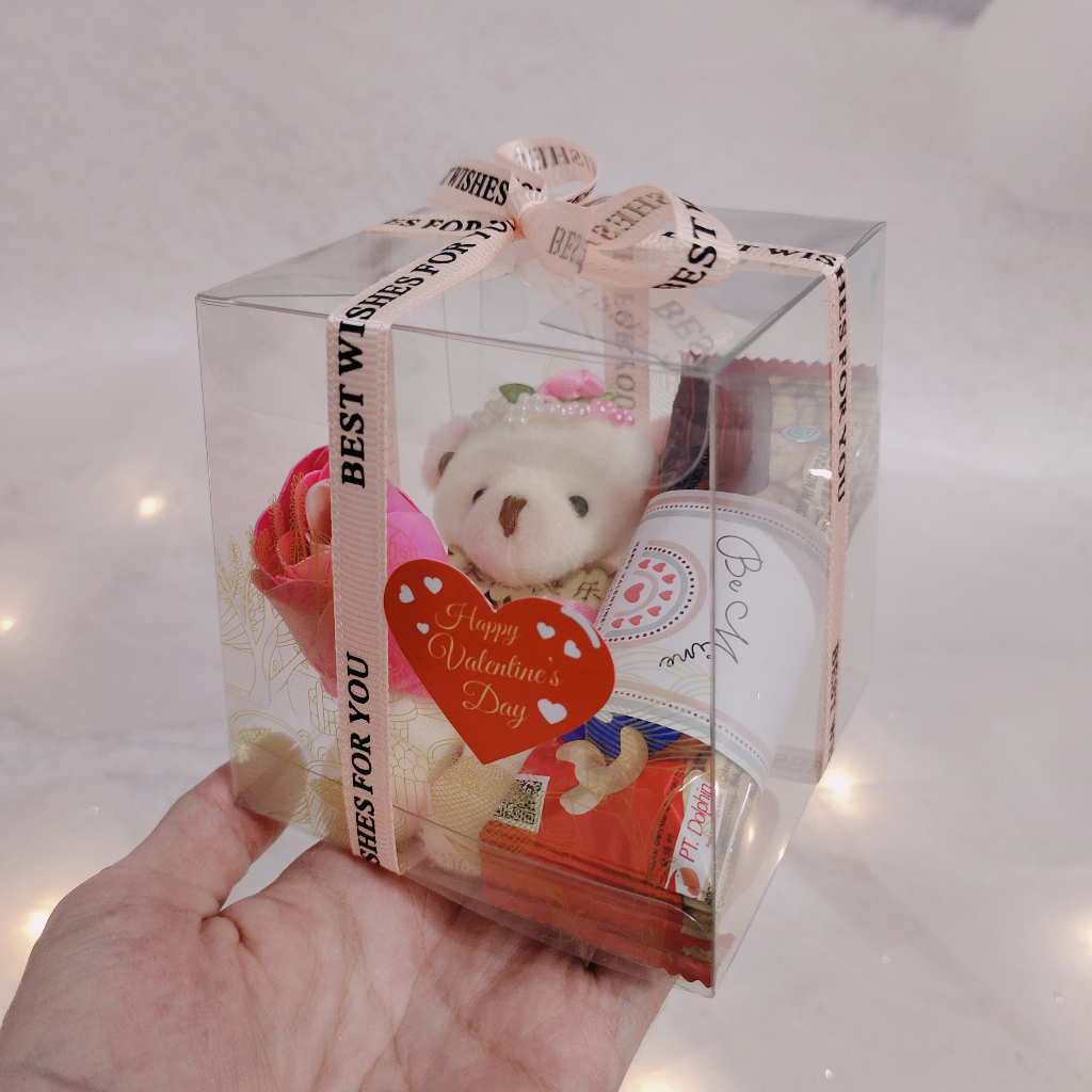 

ZION GIFT - Hampers Valentine Buket Bunga - Coklat Valentine Boneka Hadiah Bunga GB055