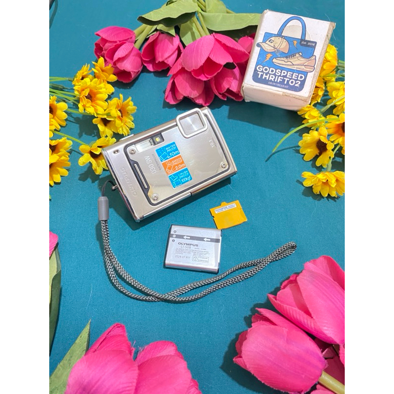 Camera Digital Olympus Stylus 1030 SW Silver series 10.1 MegaPixels 3x Optical zoom