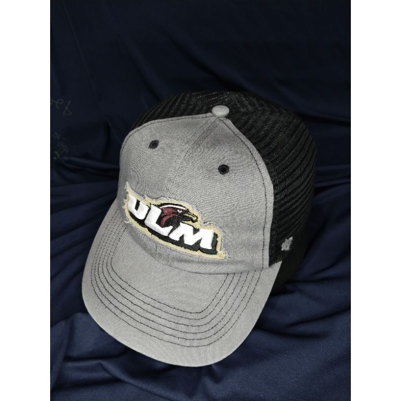 Topi 47Hitam tag sample