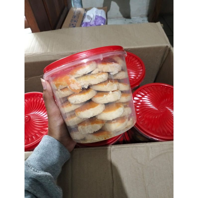 

Kue kacang ori & Kue kacang mix