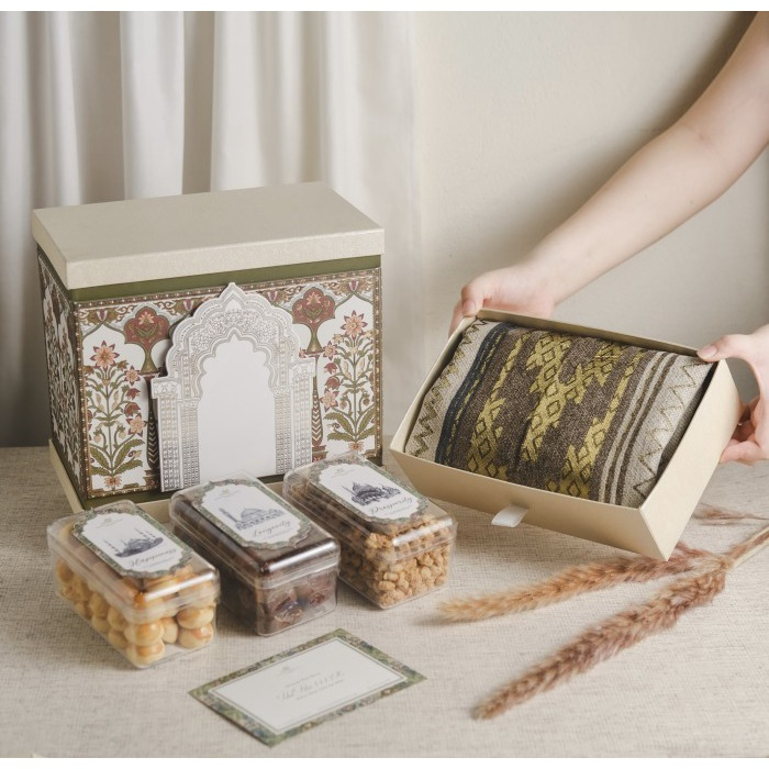 

Maja Beige Hampers B