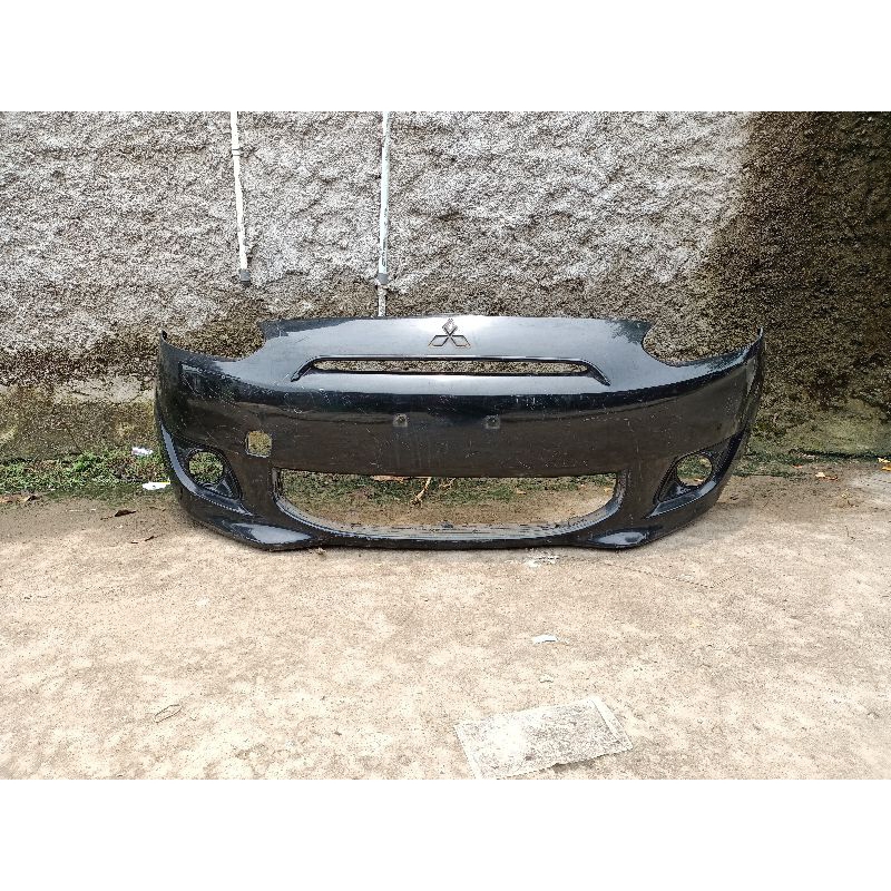 Bumper depan Mirage