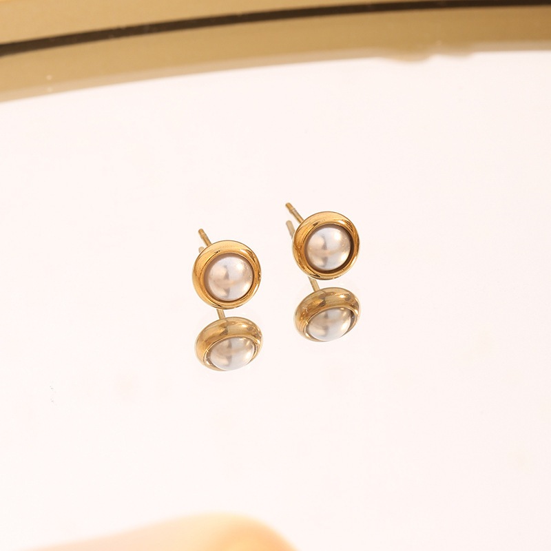 (62) Anting Tusuk Wanita Titanium Mutiara Kecil PTA-5