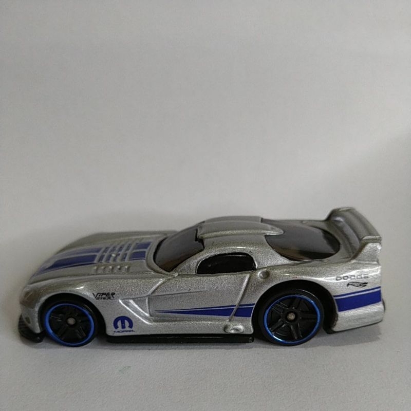 Hot Wheels DODGE VIPER GTS-R