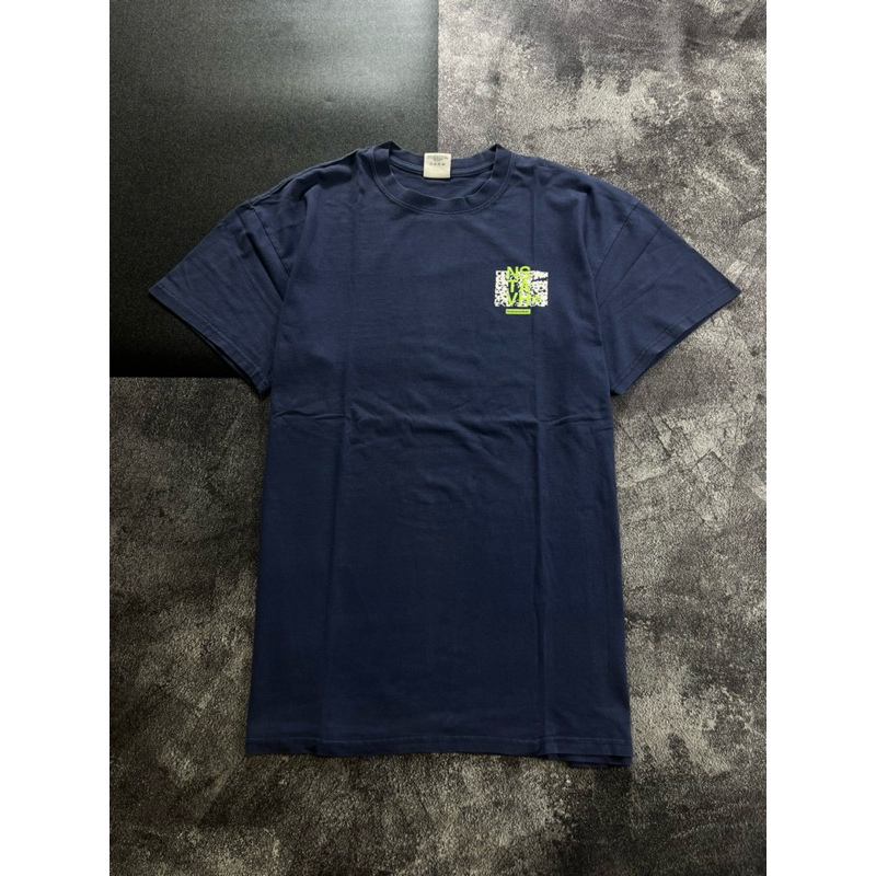 ThisIsneverthat size L(77x58)