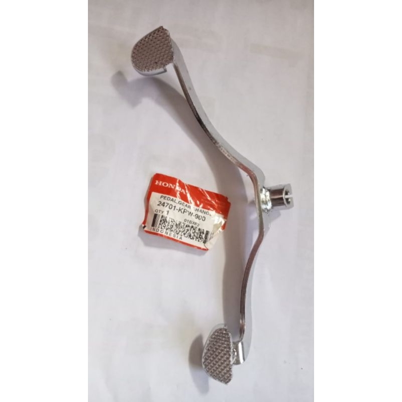 PEDAL PERSENELING HONDA KIRANA 125 ORIGINAL AHM NOS 24701 KPW 900