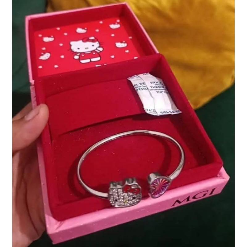 gl hello Kitty size M lengkap box PL ORI mci