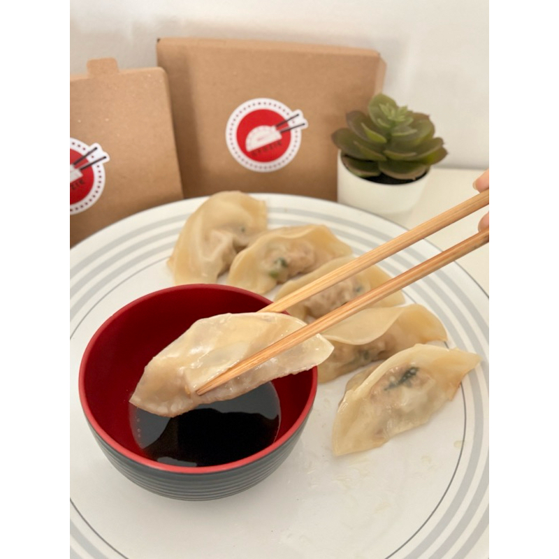 

FROZEN Chicken Dumpling - isi 10pcs