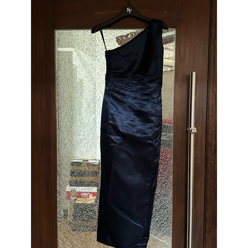[READY] GAUN SATIN NAVY PRELOVED
