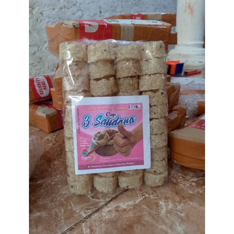 

Rengginang Lorjuk Mentah cap 3 Saudara isi 40 khas Sumenep