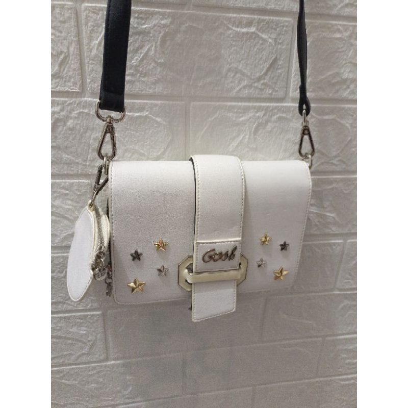 PRELOVED TAS SELEMPANG GOSH