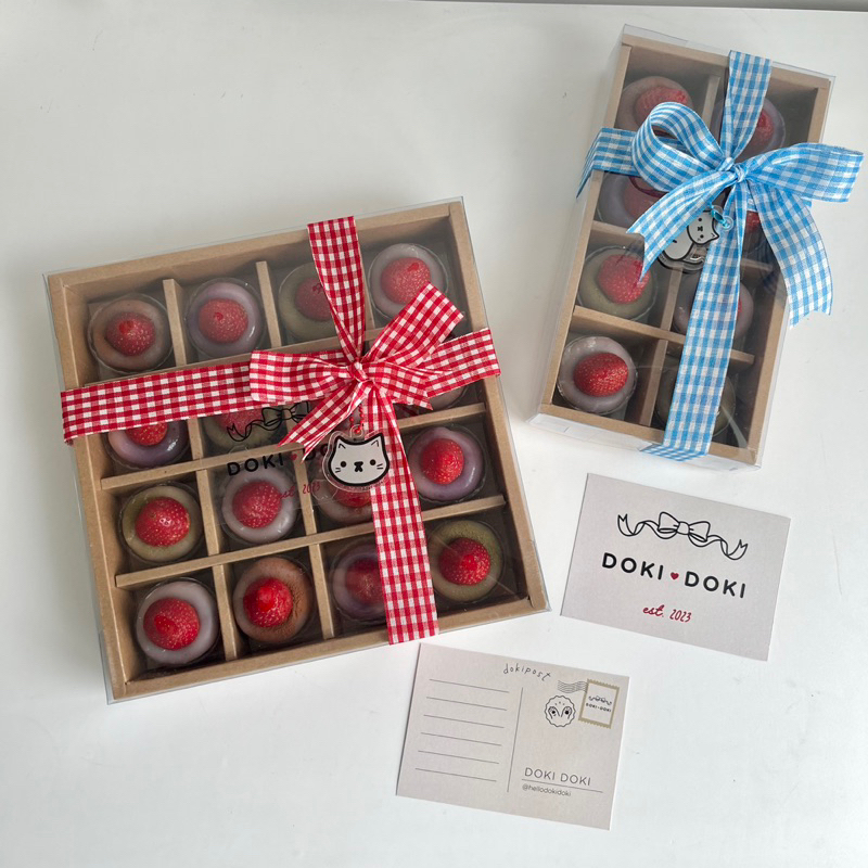 

DOKI DOKI Mochi Ichigo Daifuku Box / Hampers / Gift Box / Valentine / Birthday / Hadiah / Lebaran Idul Fitri / Paskah Easter + FREE greeting card + decoration + bag charm