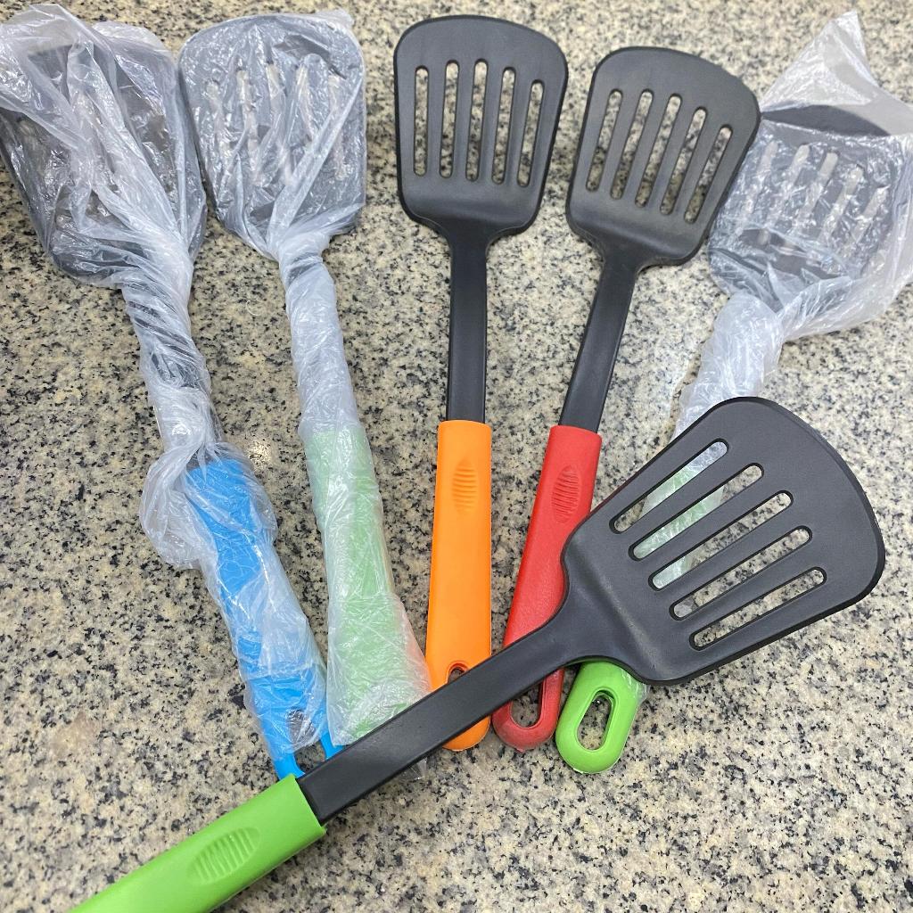 Sutil Teflo plastik/Spatula serbaguna plastik/Sutil spatula Teflon warna warni