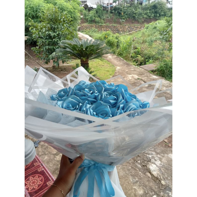 

buket pita satin untuk wisuda, ulang tahun/surprise pacar(no Glitter)