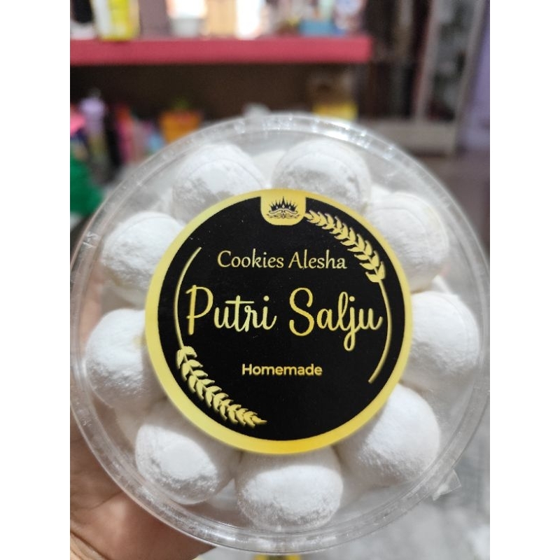 

Putri Salju (250gr) Lembut & Lumer