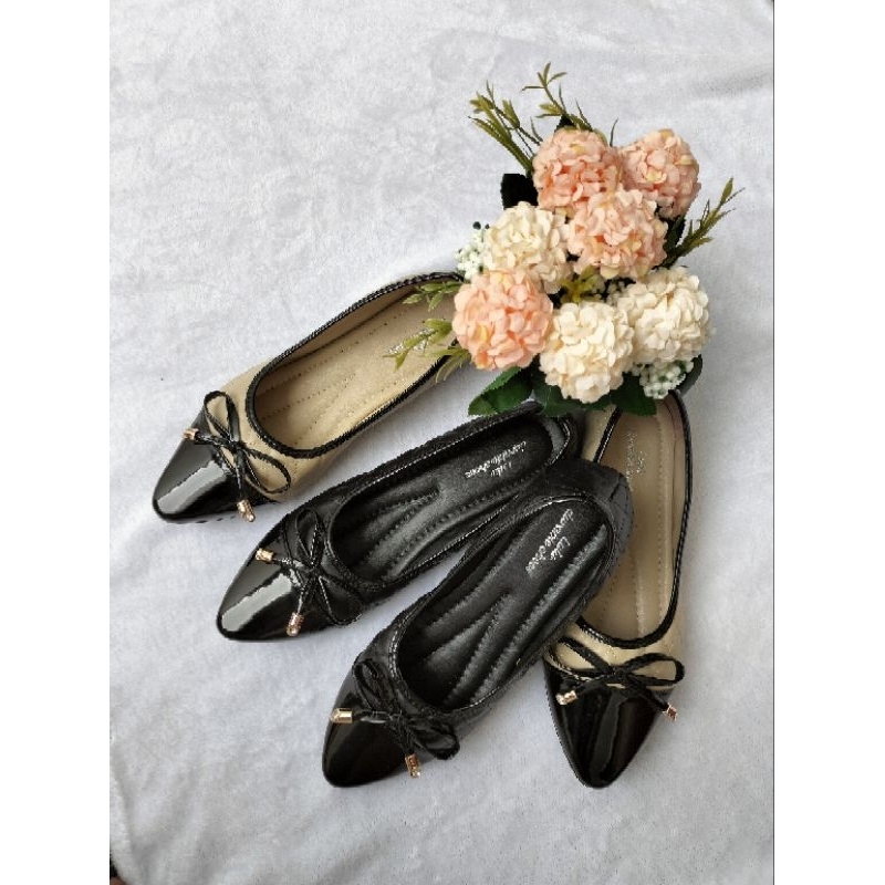 Sepatu flat shoes wanita terbaru 11 / Sepatu flat shoes wanita elegan / Sepatu flat shoes wanita kek