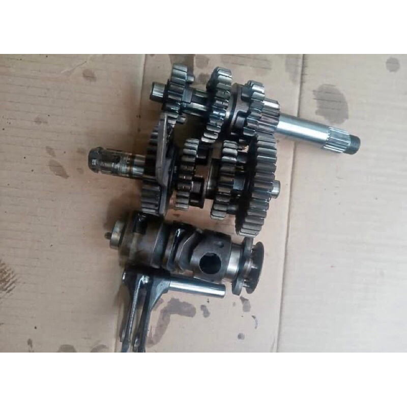 GEARBOX GARDAN RASIO TRANMISI HONDA SUPRA X 125 KARBU KHARISMA 125 ORIGINAL COPOTAN