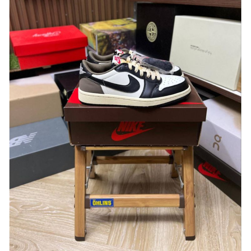 Nike Jordan 1 Low Dark Mocha