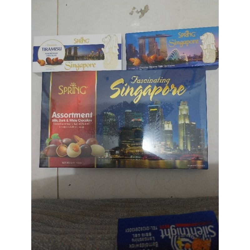 

Merlion coklat