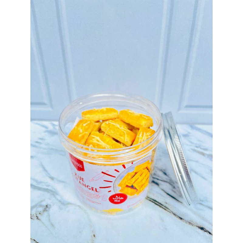 

FastFood | Kue Kastengel Kemasan Toples Tabung 600ml