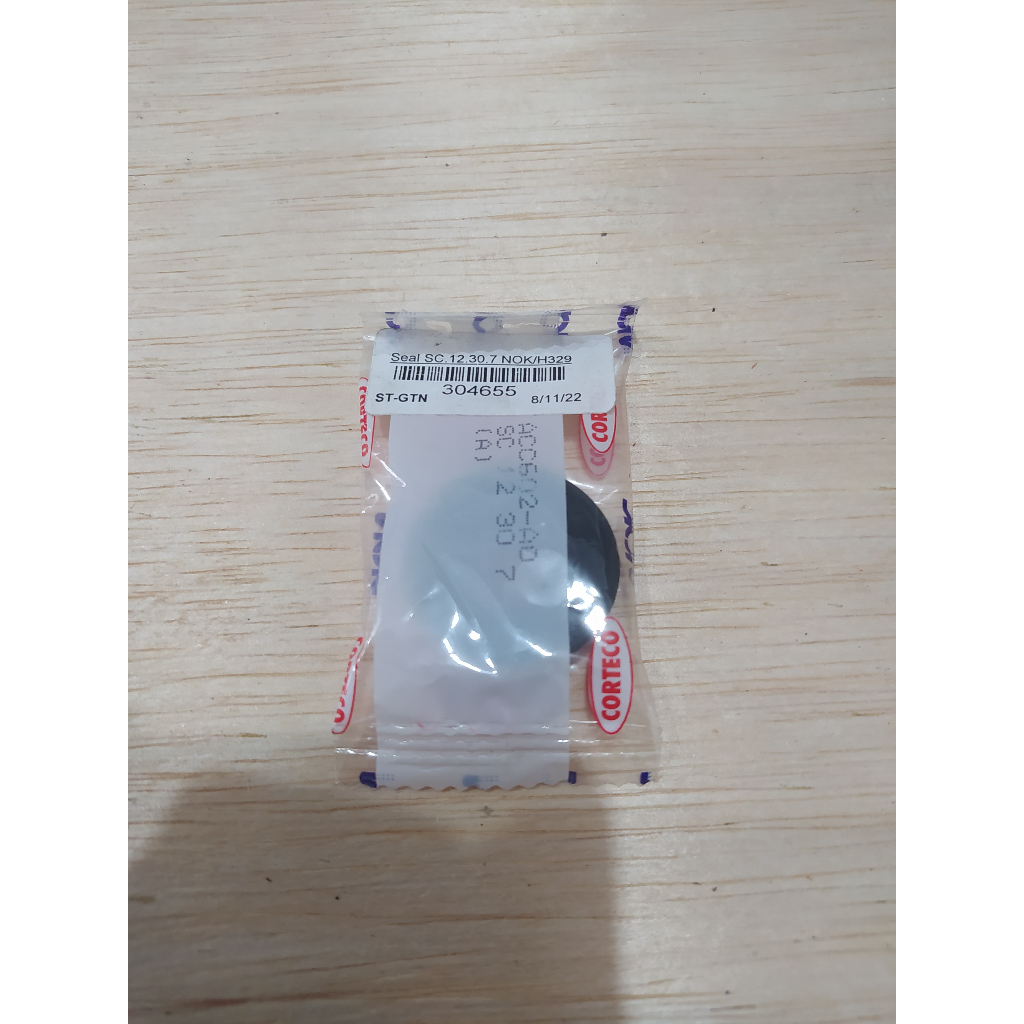Oil seal SC.12.30.7 NOK