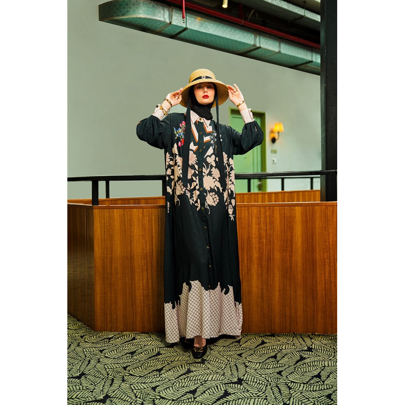 NEW READY STOCK VIVI ZUBEDI VZ LE VERMEIL BUTTERNUT ALLURE MONOGRAM LINEAGE DRESS