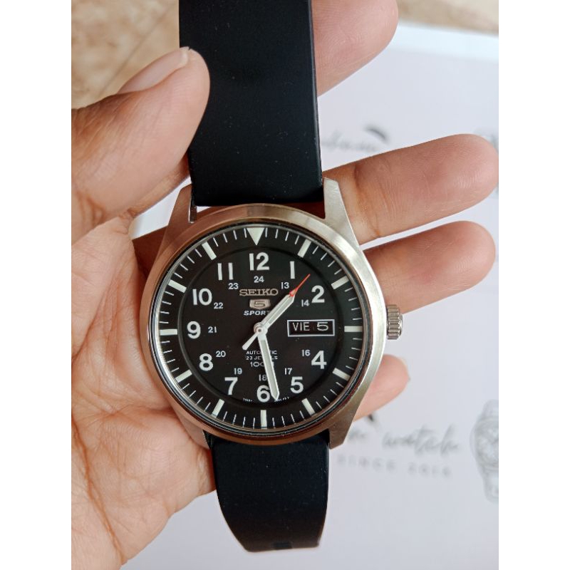 habis terjual❌❌❌seiko 5 sport military black dial original