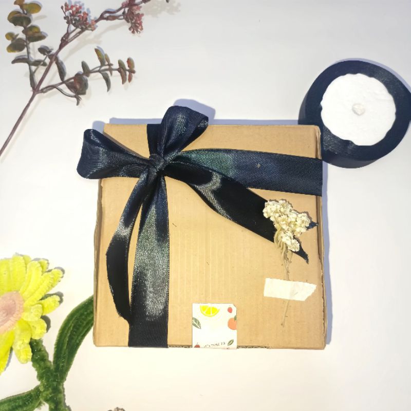

Box hampers/kado box hampers/ box hampers siap pakai