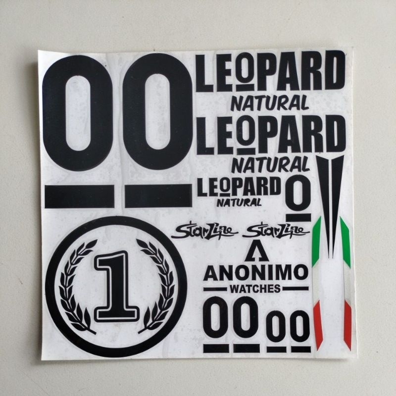 Stiker Helm Leopard 1 Set