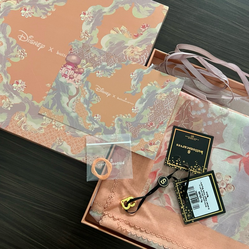 NEW Buttonscarves arabian night