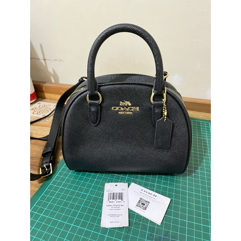 ORI AUTH 100% Coach Sydney Crossgrain Satchel Black