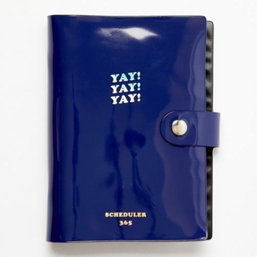 

Gramedia Karawaci - Artbox Diary Cover