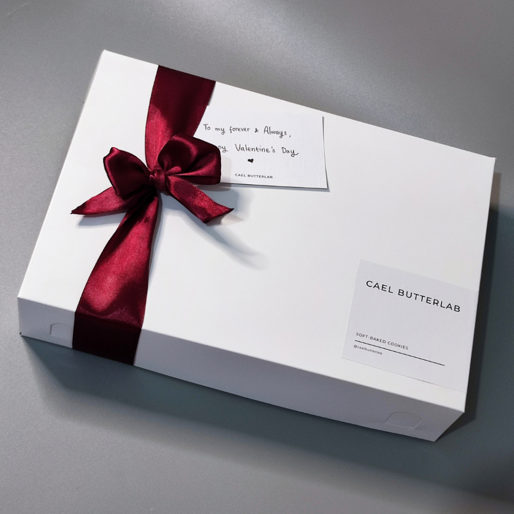 

Monamour Valentine Cookie Box Hampers by Cael Butterlab