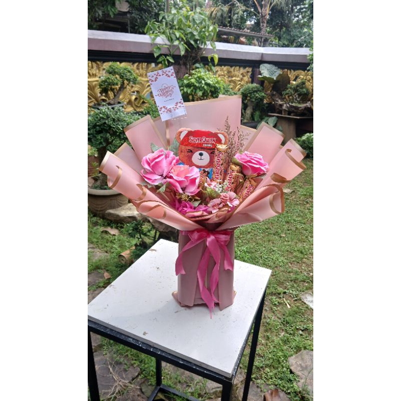 

BUKET VALENTIE COKLAT JUMBO
