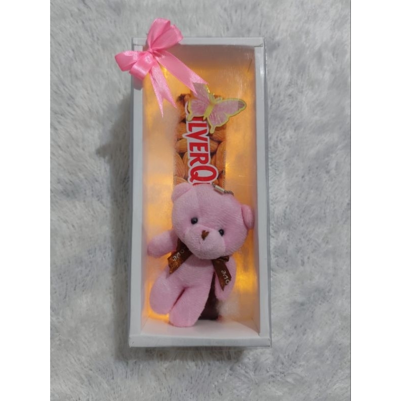 

Gift Box Mika Valentine / Gift Box Cewek