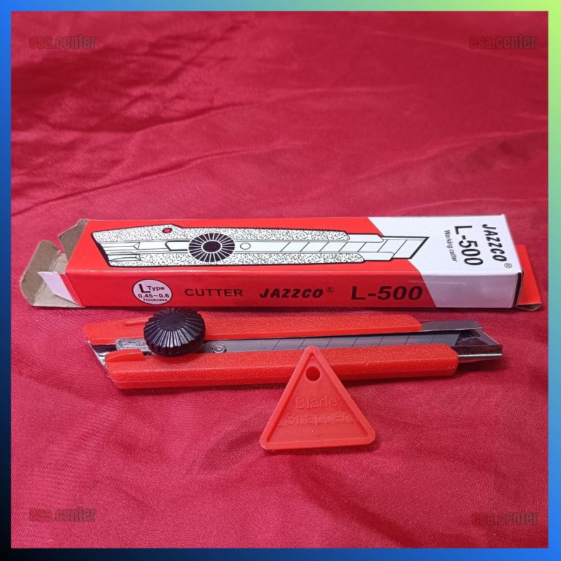 

(1PCS) Cutter Jazzco L - 500 / CUTTER MERAH PLASTIK JAZZCO L-500