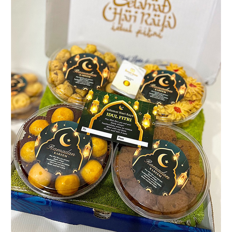 

READY STOCK INSTANT!! HAMPERS LEBARAN IDUL FITRI LATIF SET COOKIES HOMEMADE MEWAH BERKUALITAS DIJAMIN ENAK GIFT SET PARSEL HADIAH SNACK KUE KERING PREMIUM MURAH