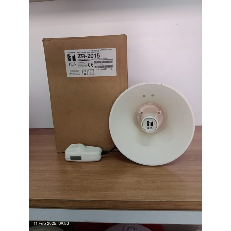 Megaphone TOA / Pengeras suara TOA ZR-2015