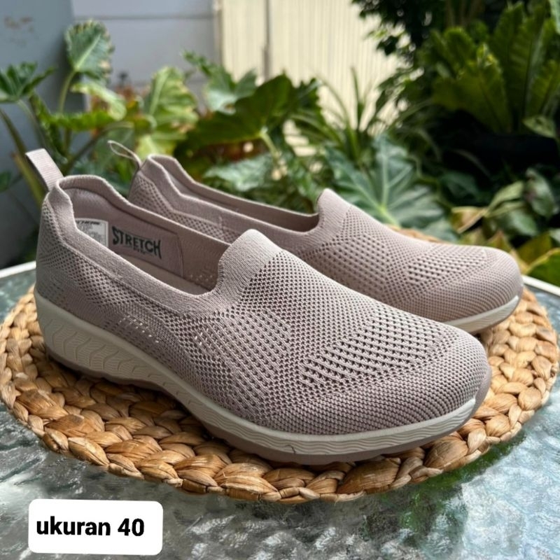sepatu slipon slop tanpa tali sport wanita skechers original pure genius optimistic mix