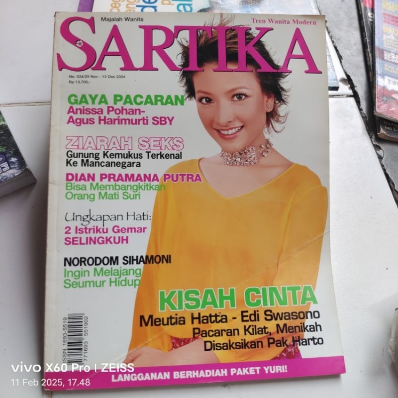 MAJALAH SARTIKA COVER ATA I DI INDONESIA IDOL